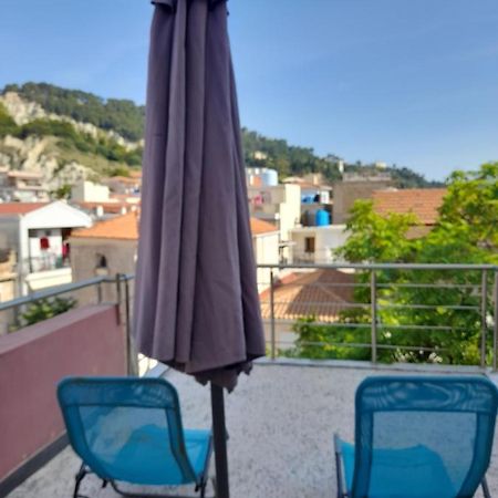 Bright Top Floor Apartment! Zakynthos stad Exteriör bild